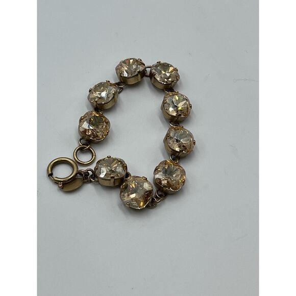 Catherine Popesco France 
12mm Champagne Cushion Cut Crystal Goldtone Bracelet - Picture 10 of 12